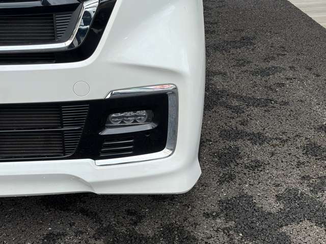 ホンダ Ｎ　ＢＯＸ カスタム ６６０ Ｌ R5年 (九州・沖縄) 99