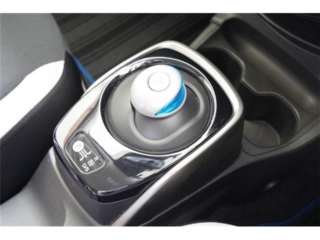 日産 ノート １．２ Ｅ－ＰＯＷＥＲ Ｘ H30年 (東海) 99