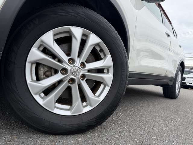 日産 エクストレイル ２．０ ２０Ｘ エマージェンシーブレーキパッケージ ３列車 ４ＷＤ H26年 (東海) 99