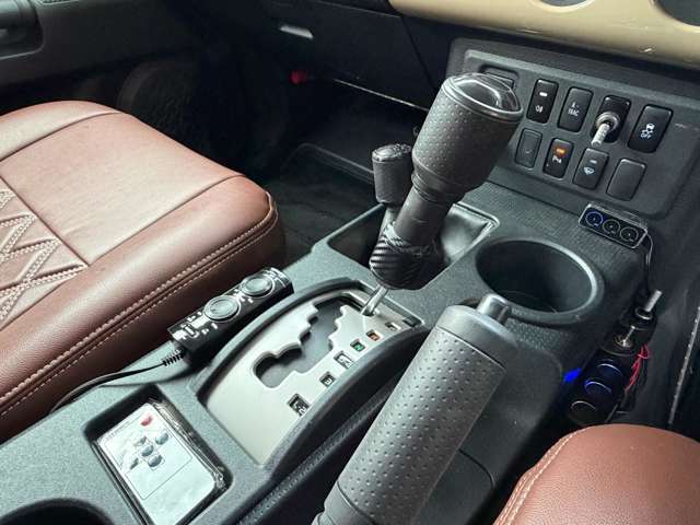 トヨタ ＦＪ　クルーザー ４．０ ４ＷＤ H25年 (東海) 99