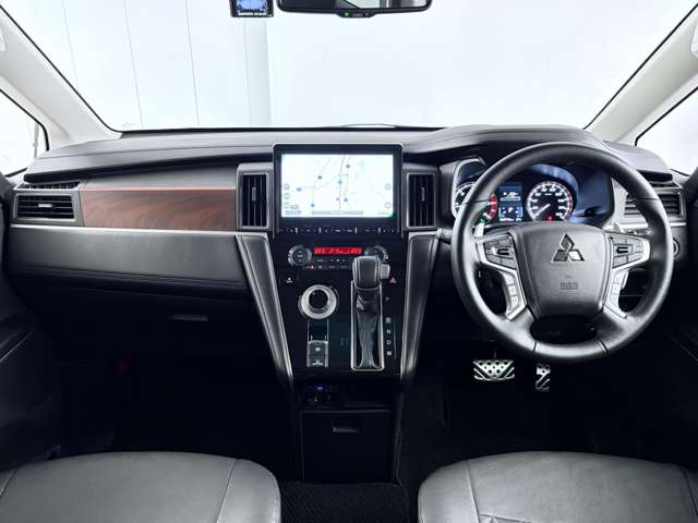 三菱 デリカ　Ｄ：５ ２．２ Ｐ ディーゼルターボ ４ＷＤ R6年 (関東) 99