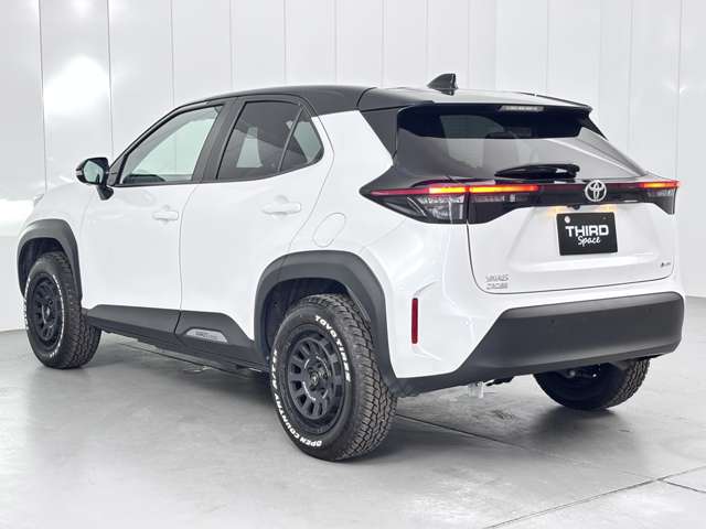 トヨタ ヤリスクロス　ハイブリッド １．５ ハイブリッド Ｚ Ｅ－ＦＯＵＲ ４ＷＤ R7年 (関東) 99