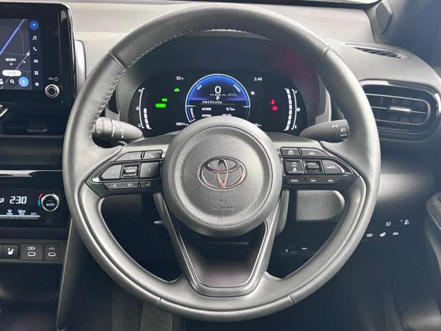 トヨタ ヤリスクロス　ハイブリッド １．５ ハイブリッド Ｚ Ｅ－ＦＯＵＲ ４ＷＤ R7年 (関東) 99