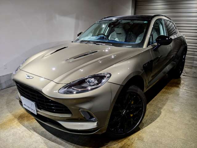 アストンマーティン ＤＢＸ ４．０ ４ＷＤ R3年 () 99