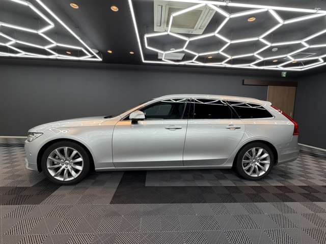 ボルボ Ｖ９０ Ｔ５　モメンタム H30年 (関東) 99