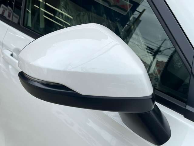 ホンダ ヴェゼル １．５ Ｅ：ＨＥＶ Ｚ R8年 (関東) 99