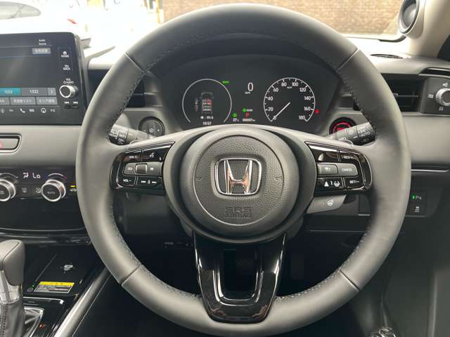 ホンダ ヴェゼル １．５ Ｅ：ＨＥＶ Ｚ R8年 (関東) 99