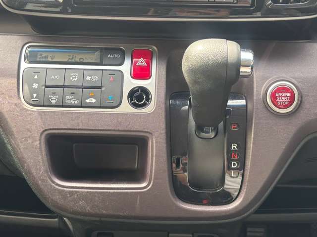 ホンダ Ｎ−ＯＮＥ ６６０ プレミアム ＳＳパッケージ H27年 (九州・沖縄) 99