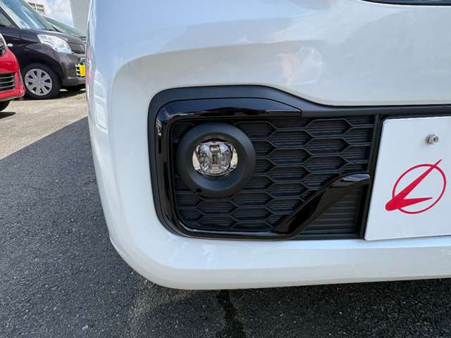 ホンダ Ｎ　ＢＯＸ カスタム ６６０ ターボ ブラック スタイル R8年 (近畿) 99