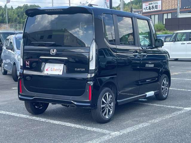 ホンダ Ｎ　ＢＯＸ カスタム ６６０ ４ＷＤ R8年 (近畿) 99