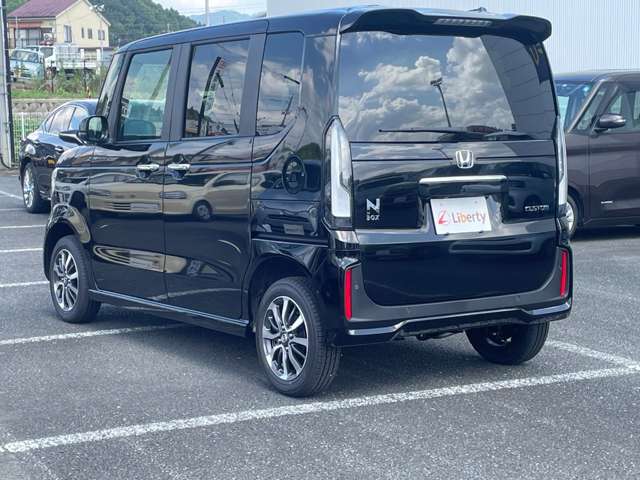 ホンダ Ｎ　ＢＯＸ カスタム ６６０ ４ＷＤ R8年 (近畿) 99