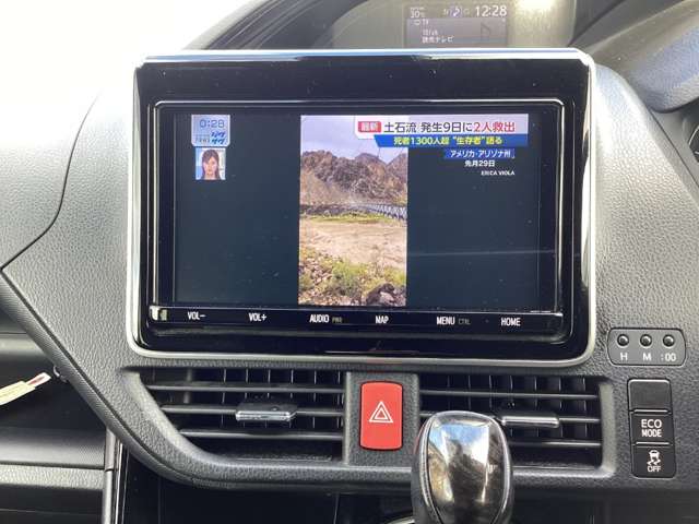トヨタ ノア ２．０ ＳＩ ＷＸＢＩＩＩ R3年 (近畿) 99