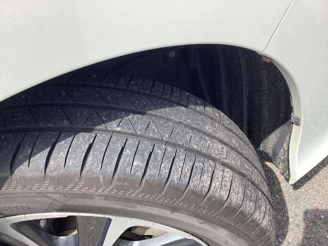トヨタ ノア ２．０ ＳＩ ＷＸＢＩＩＩ R3年 (近畿) 99