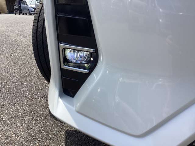 トヨタ ノア ２．０ ＳＩ ＷＸＢＩＩＩ R3年 (近畿) 99