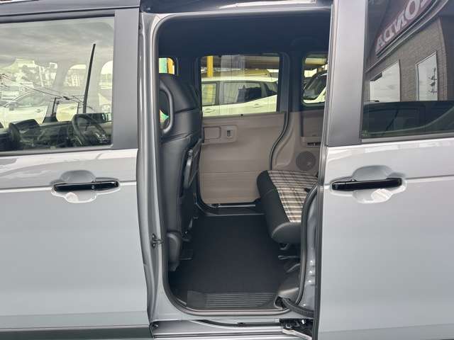 ホンダ Ｎ　ＢＯＸ ジョイ ６６０ ターボ ２トーン R8年 (東海) 99