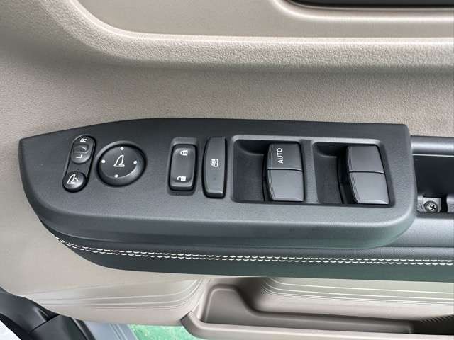 ホンダ Ｎ　ＢＯＸ ジョイ ６６０ ターボ ２トーン R8年 (東海) 99