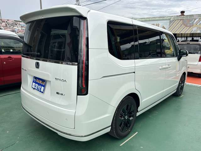 ホンダ ステップワゴン　ハイブリッド ２．０ Ｅ：ＨＥＶ スパーダ R8年 (東海) 99