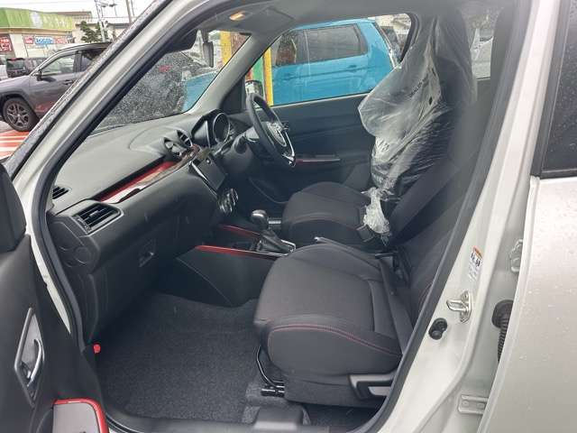 スズキ スイフト スポーツ １．４ R7年 (東海) 99