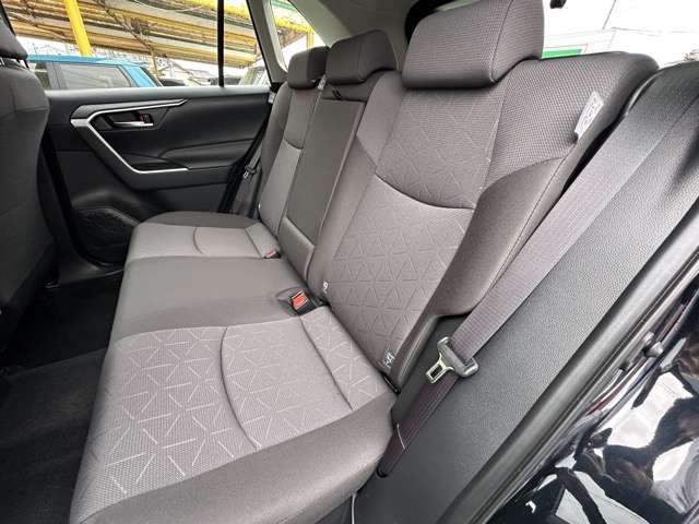 トヨタ ＲＡＶ４ ２．５ ハイブリッド Ｘ Ｅ－ＦＯＵＲ ４ＷＤ R6年 (東海) 99
