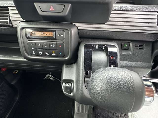 ホンダ Ｎ−ＶＡＮ ６６０ ファン ターボ R8年 (東海) 99
