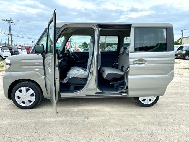 スズキ スペーシア ６６０ ハイブリッド Ｇ ４ＷＤ R7年 (北海道) 99