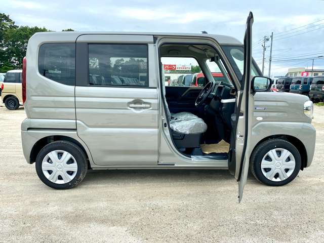 スズキ スペーシア ６６０ ハイブリッド Ｇ ４ＷＤ R7年 (北海道) 99