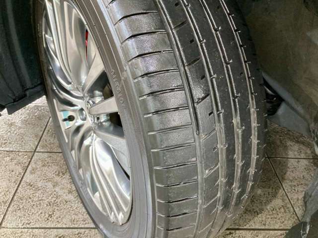 トヨタ ハリアー ２．０ Ｚ レザーパッケージ ４ＷＤ R5年 (北海道) 99
