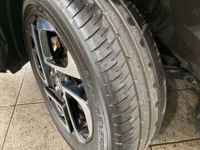 トヨタ シエンタ　ハイブリッド ハイブリッド １．５ Ｚ Ｅ－ＦＯＵＲ ４ＷＤ R5年 (北海道) 99
