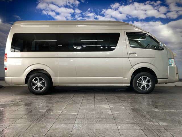トヨタ ハイエースワゴン ２．７ グランドキャビン ４ＷＤ H29年 (北海道) 99