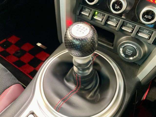 スバル ＢＲＺ ２．０ ＳＴＩ スポーツ H30年 (北海道) 99