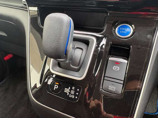 日産 セレナ １．２ Ｅ－ＰＯＷＥＲ ハイウェイスター Ｖ R3年 (九州・沖縄) 99