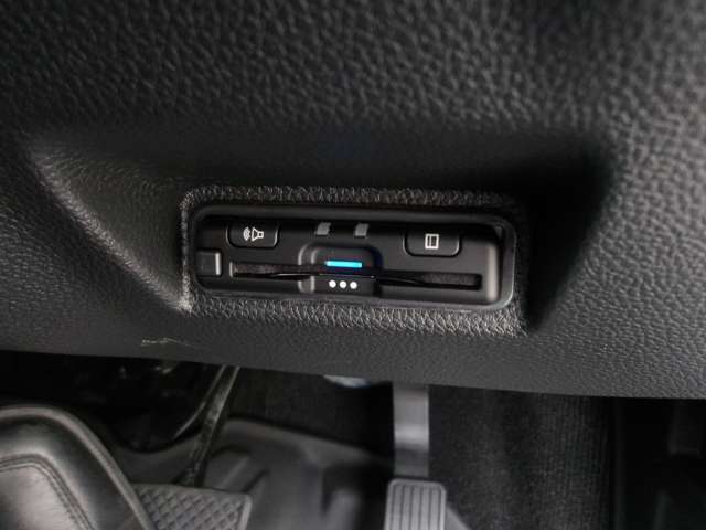ホンダ ＷＲ−Ｖ １．５ Ｚ R8年 (関東) 99