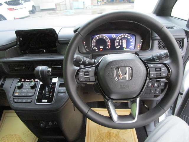 ホンダ ステップワゴン １．５ スパーダ ４ＷＤ R8年 (関東) 99