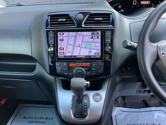 日産 セレナ ２．０ ２０Ｘ Ｖセレクション＋ＳＡＦＥＴＹ アドバンストセーフティ パッケージ ４ＷＤ H27年 (関東) 99