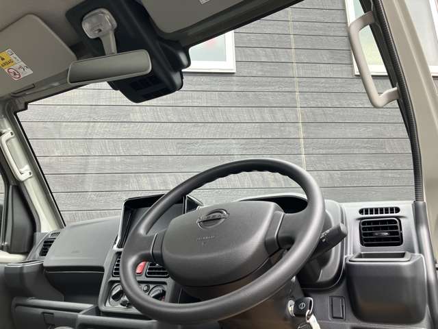 日産 クリッパートラック ６６０ ＧＸ ４ＷＤ R8年 (関東) 99