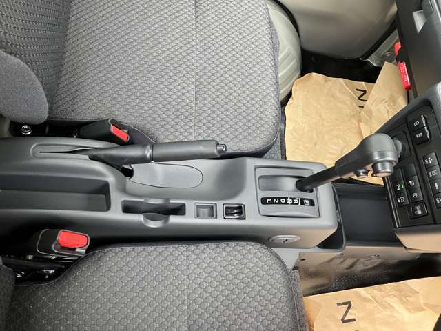 日産 クリッパートラック ６６０ ＧＸ ４ＷＤ R8年 (関東) 99