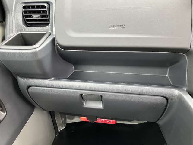 日産 クリッパートラック ６６０ ＧＸ ４ＷＤ R8年 (関東) 99