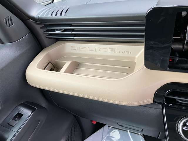 三菱 デリカ　ミニ ６６０ Ｔ プレミアム ４ＷＤ R7年 (関東) 99