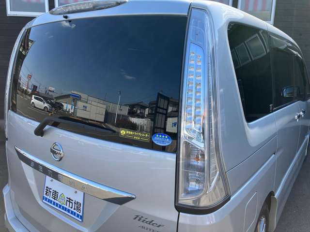 日産 セレナ ２．０ ライダー Ｓ－ＨＹＢＲＩＤ H25年 (関東) 99