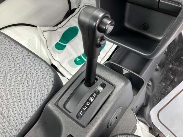 日産 ＮＴ１００クリッパー ６６０ ＤＸ R5年 (関東) 99