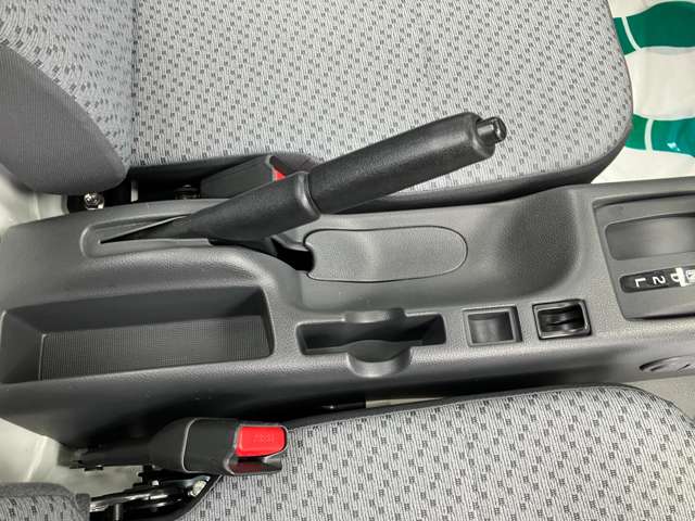 日産 ＮＴ１００クリッパー ６６０ ＤＸ R5年 (関東) 99