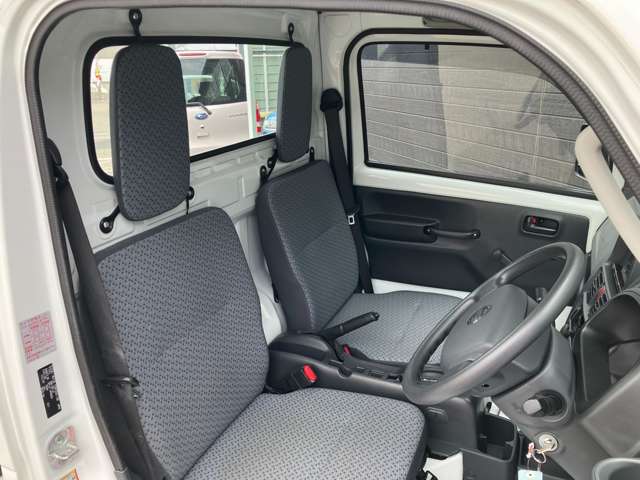 日産 ＮＴ１００クリッパー ６６０ ＤＸ R5年 (関東) 99