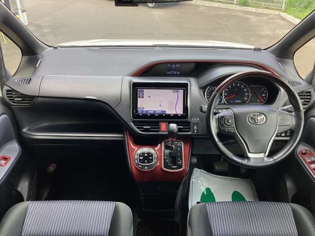 トヨタ ヴォクシー ２．０ ＺＳ 煌 H27年 (東北) 99