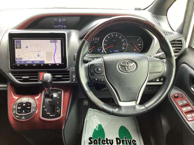 トヨタ ヴォクシー ２．０ ＺＳ 煌 H27年 (東北) 99