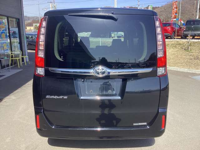 トヨタ エスクァイア ２．０ ＧＩ ４ＷＤ H27年 (東北) 99