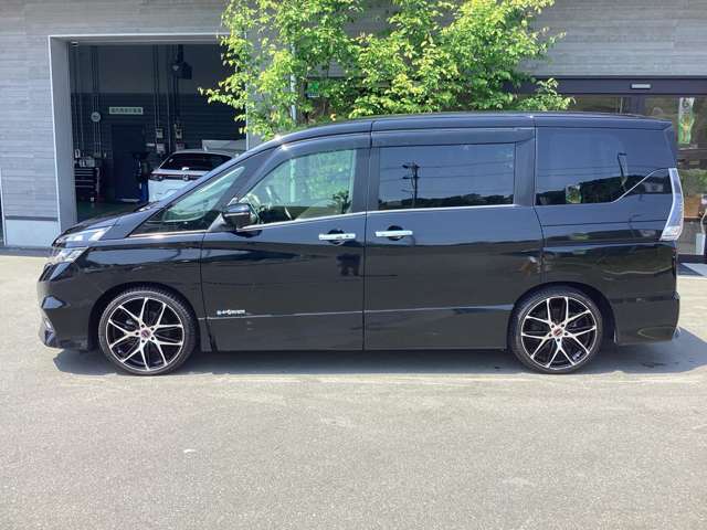 日産 セレナ １．２ Ｅ－ＰＯＷＥＲ ハイウェイスター Ｖ H30年 (東北) 99