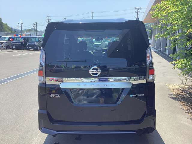 日産 セレナ １．２ Ｅ－ＰＯＷＥＲ ハイウェイスター Ｖ H30年 (東北) 99
