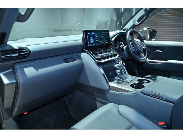 トヨタ ランドクルーザー ３．３ ＺＸ ディーゼルターボ ４ＷＤ R5年 (関東) 99
