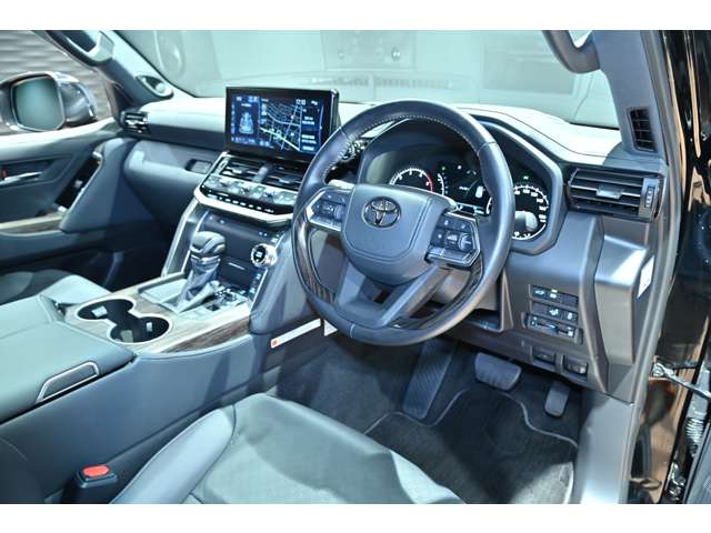 トヨタ ランドクルーザー ３．３ ＺＸ ディーゼルターボ ４ＷＤ R5年 (関東) 99