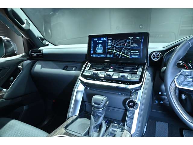 トヨタ ランドクルーザー ３．３ ＺＸ ディーゼルターボ ４ＷＤ R5年 (関東) 99